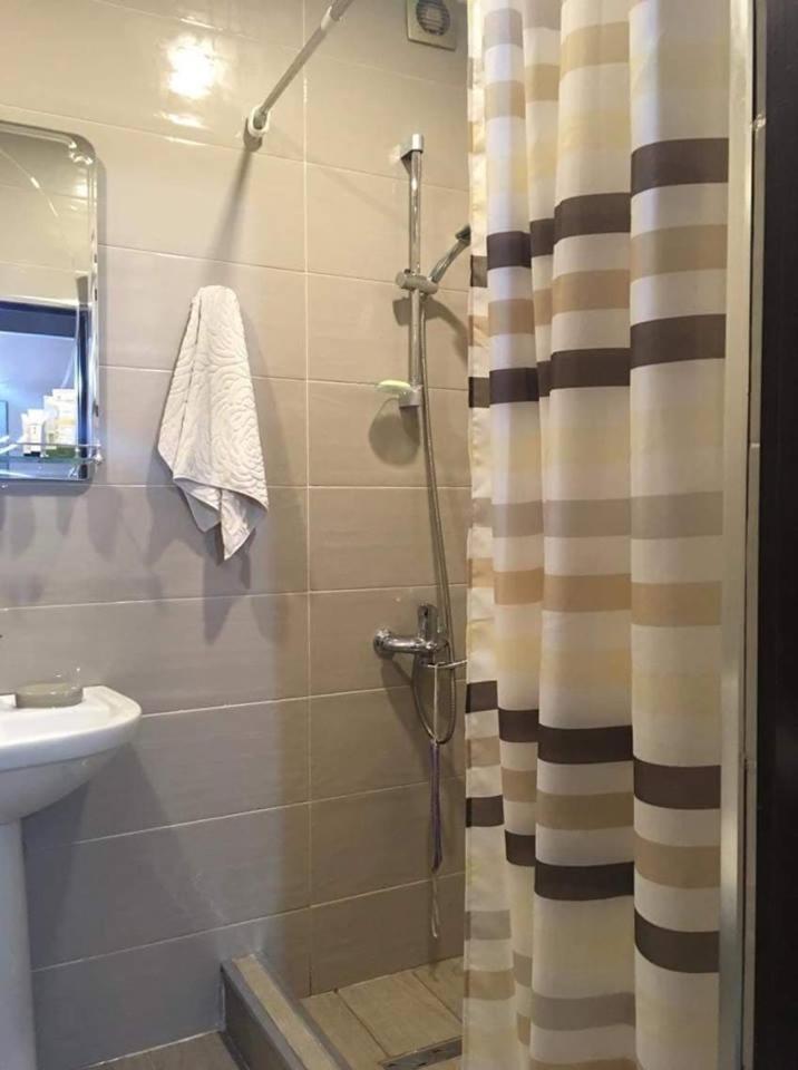 Akhmeteli Apartment Old バトゥーミ エクステリア 写真